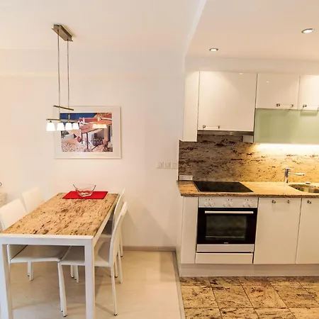 Apartment Cristal-8 By Interhome